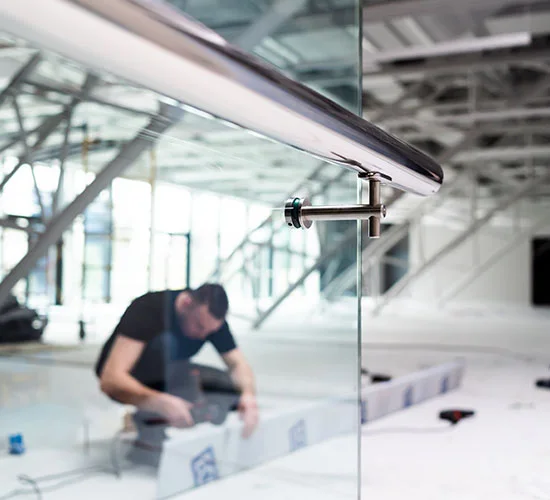 Homestead, FL highly skilled glass repair technicians